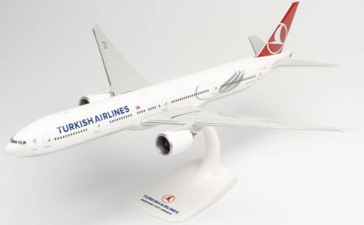 Boeing 777-300ER Turkish Airlines Izmir hvid/rød 1:200
