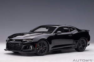 2017 Chevrolet Camaro ZL1, black 1:18