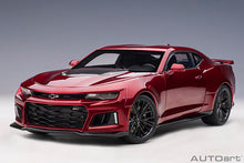 Indlæs billede til gallerivisning 2017 Chevrolet Camaro ZL1, red 1:18
