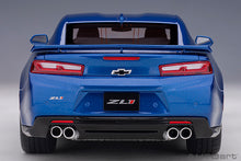 Indlæs billede til gallerivisning 2017 Chevrolet Camaro ZL1, blue 1:18