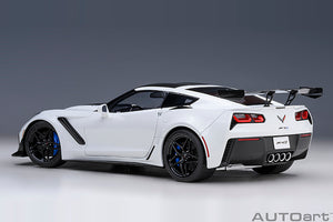 CHEVROLET CORVETTE C7 ZR1 2017 ARCTIC WHITE 1:18