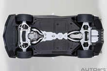Indlæs billede til gallerivisning 1/18 Chevrolet Corvette C7 ZR1, arctic white 1:18