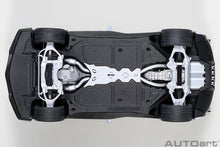 Indlæs billede til gallerivisning 1/18 Chevrolet Corvette C7 ZR1, ceramic matrix grey metallic 1:18