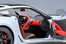 Indlæs billede til gallerivisning 1/18 Chevrolet Corvette C7 ZR1, ceramic matrix grey metallic 1:18