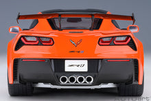 Indlæs billede til gallerivisning 1/18 Chevrolet Corvette C7 ZR1, sebring orange tintcoat 1:18