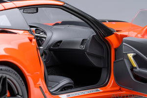 CHEVROLET CORVETTE C7 ZR1 2017 ORANGE 1:18