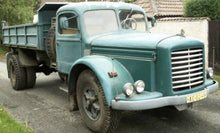 Indlæs billede til gallerivisning Skoda 706 RS Pritschenkipper 1952 grøn/sort 1:43