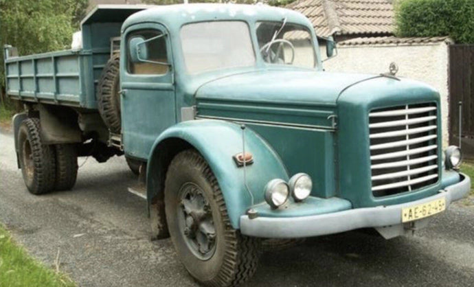 Skoda 706 RS Pritschenkipper 1952 grøn/sort 1:43