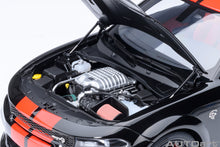 Indlæs billede til gallerivisning DODGE CHARGER HELLCAT REDEYE JAILBREAK COUPE 2023 PITCH BLACK 1:18