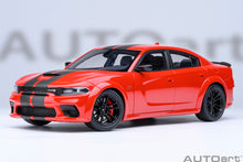 Indlæs billede til gallerivisning DODGE CHARGER SCAT PACK WIDEBODY COUPE 2023 TOR RED 1:18