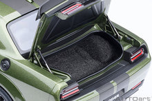 Indlæs billede til gallerivisning DODGE CHALLENGER SRT JAILBREAK COUPE 2022 GREEN 1:18