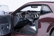 Indlæs billede til gallerivisning DODGE CHALLENGER SRT JAILBREAK COUPE 2022 PURPLE 1:18