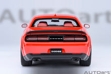 Indlæs billede til gallerivisning DODGE CHALLENGER SRT JAILBREAK COUPE 2022 RED 1:18
