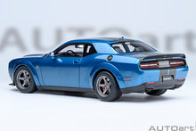 Indlæs billede til gallerivisning DODGE CHALLENGER SRT SUPER STOCK COUPE 2023 BLUE 1:18