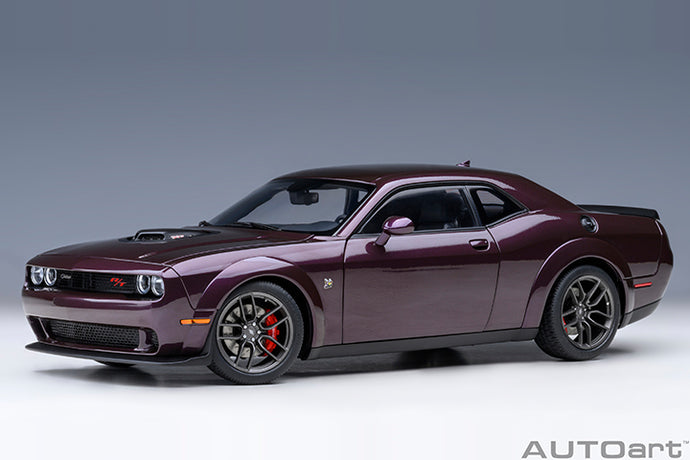 DODGE CHALLENGER R/T SCAT PACK WIDEBODY 2022 HELLRAISIN PURPLE 1:18