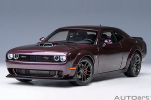 1/18 2022 Dodge Challenger R/T Scat Pack Shaker Widebody, hellraisin 1:18