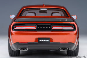 1/18 2022 Dodge Challenger R/T Scat Pack Shaker Widebody, sinamon stick 1:18