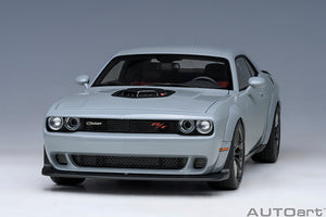 1/18 2022 Dodge Challenger R/T Scat Pack Shaker Widebody, smoke show 1:18