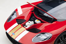 Indlæs billede til gallerivisning 1/18 2022 Ford GT Alan Mann Heritage Edition, red/gold 1:18