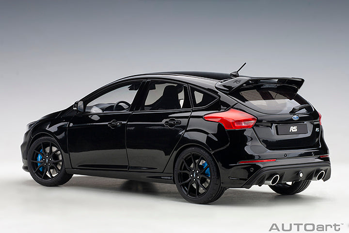2016 Ford Focus RS, shadow black 1:18