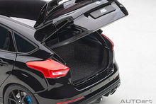 Indlæs billede til gallerivisning 2016 Ford Focus RS, shadow black 1:18