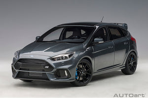 2016 Ford Focus RS, stealth grey 1:18