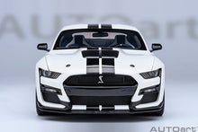 Indlæs billede til gallerivisning FORD USA MUSTANG SHELBY GT500 COUPE 2023 OXFORD WHITE 1:18