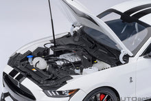 Indlæs billede til gallerivisning FORD USA MUSTANG SHELBY GT500 COUPE 2023 OXFORD WHITE 1:18