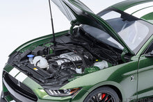 Indlæs billede til gallerivisning FORD USA MUSTANG SHELBY GT500 COUPE 2023 ERUPTION GREEN 1:18