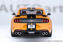 Indlæs billede til gallerivisning FORD USA MUSTANG SHELBY GT500 COUPE 2023 CYBER ORANGE 1:18