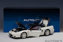 Indlæs billede til gallerivisning 1/18 Honda NSX-R (NA2), white/black  1:18