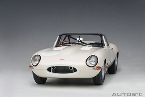 1/18 Jaguar E-Type Lightweight, white 1:18
