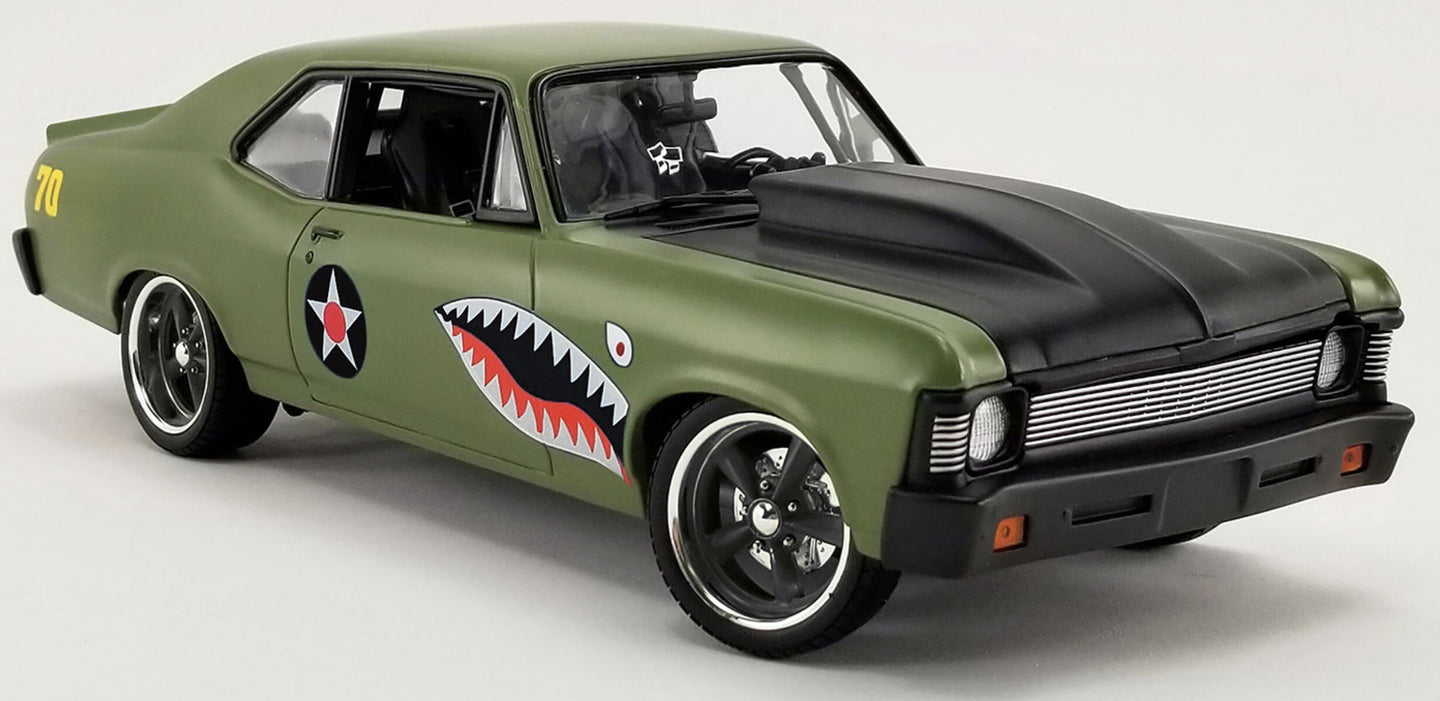 Chevrolet 'WARHAWK' NOVA STREET FIGHTER 1970 mat grøn/sort 1:18