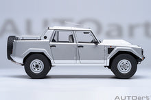 Indlæs billede til gallerivisning LAMBORGHINI LM002 PICK-UP 1986 SILVER 1:18