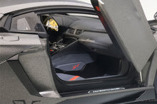 Indlæs billede til gallerivisning 2015 Lamborghini Aventador SV LP750-4, grigio titans(metallic grey) 1:18