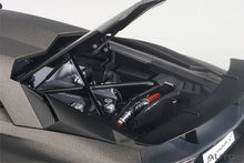 Indlæs billede til gallerivisning 2015 Lamborghini Aventador SV LP750-4, grigio titans(metallic grey) 1:18