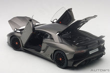 Indlæs billede til gallerivisning 2015 Lamborghini Aventador SV LP750-4, grigio titans(metallic grey) 1:18