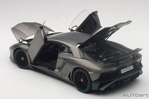 2015 Lamborghini Aventador SV LP750-4, grigio titans(metallic grey) 1:18