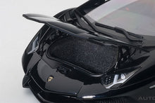 Indlæs billede til gallerivisning 2015 Lamborghini Aventador SV LP750-4, nero aldebaran(gloss black) 1:18
