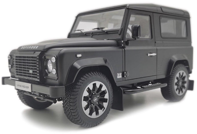 LAND ROVER DEFENDER 90 WORKS V8 70th EDITION 2018 MATT BLACK 1:18