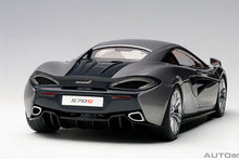 Indlæs billede til gallerivisning McLaren 570S, blade silver 1:18