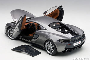 McLaren 570S, blade silver 1:18