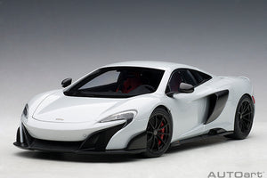 McLaren 675LT, Silica white 1:18