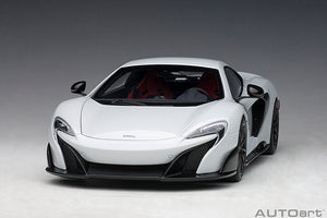 McLaren 675LT, Silica white 1:18