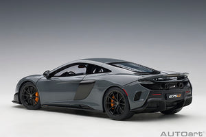 McLaren 675LT, grey 1:18