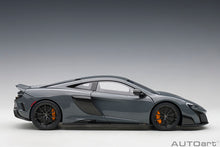 Indlæs billede til gallerivisning McLaren 675LT, grey 1:18