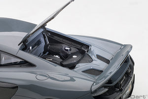 McLaren 675LT, grey 1:18