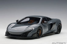 Indlæs billede til gallerivisning McLaren 675LT, grey 1:18