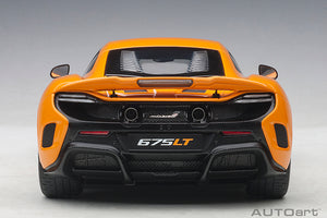 McLaren 675LT, orange 1:18