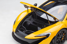 Indlæs billede til gallerivisning McLAREN P1 2013 VOLCANO YELLOW BLACK 1:18
